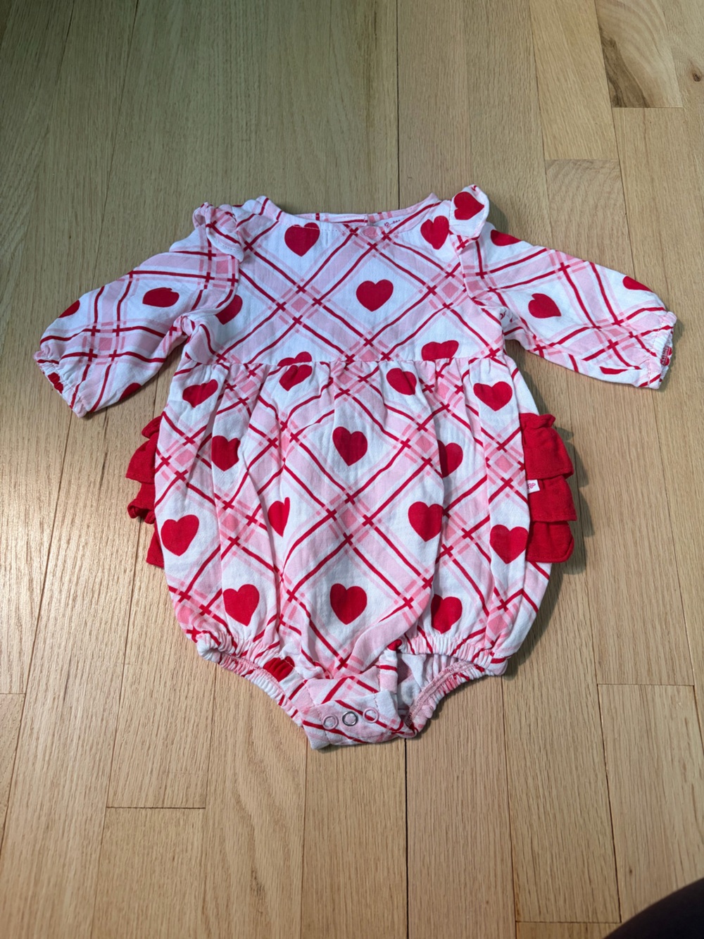 RuffleButts Heart Plaid Bubble Romper 0-3M Valentine Baby Girl